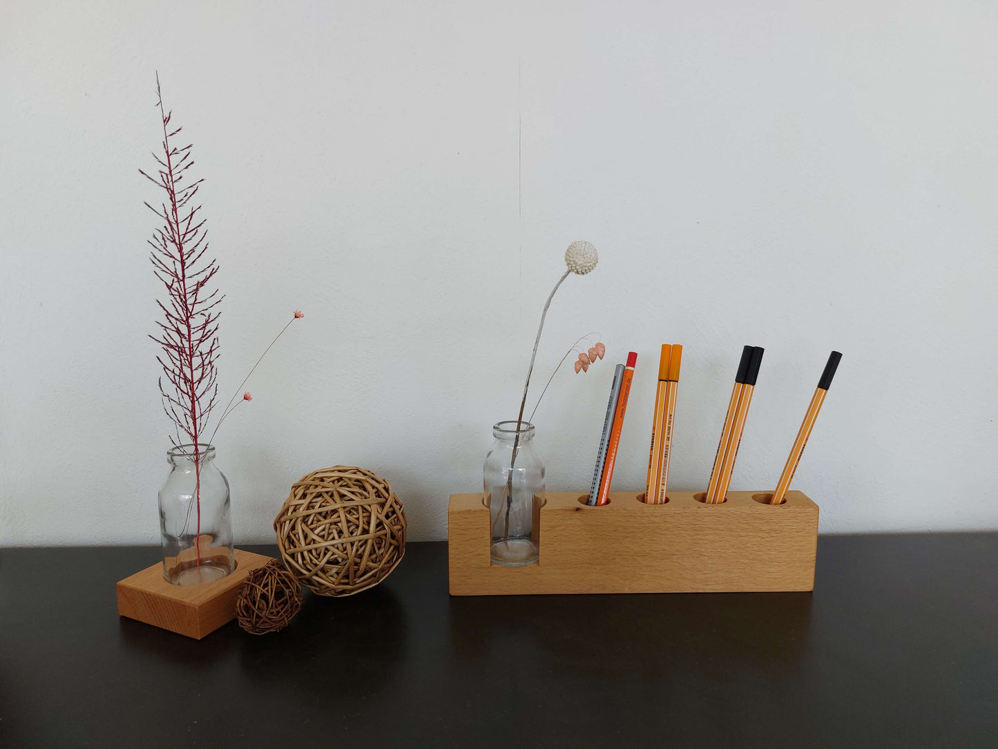 Stiftehalter Blumenvase Blumen Stifte Aufräumen Vase Glas Schreibtisch Fensterbank Deko Tischdeko Geschenk Geschenkidee Zuhause einrichten Wohnzimmer einrichten Hochzeitsdeko