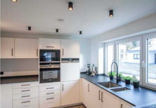 Einbauküche moderne Küche Möbelbau Küchenbauer Schreinerei Manfred Negele 