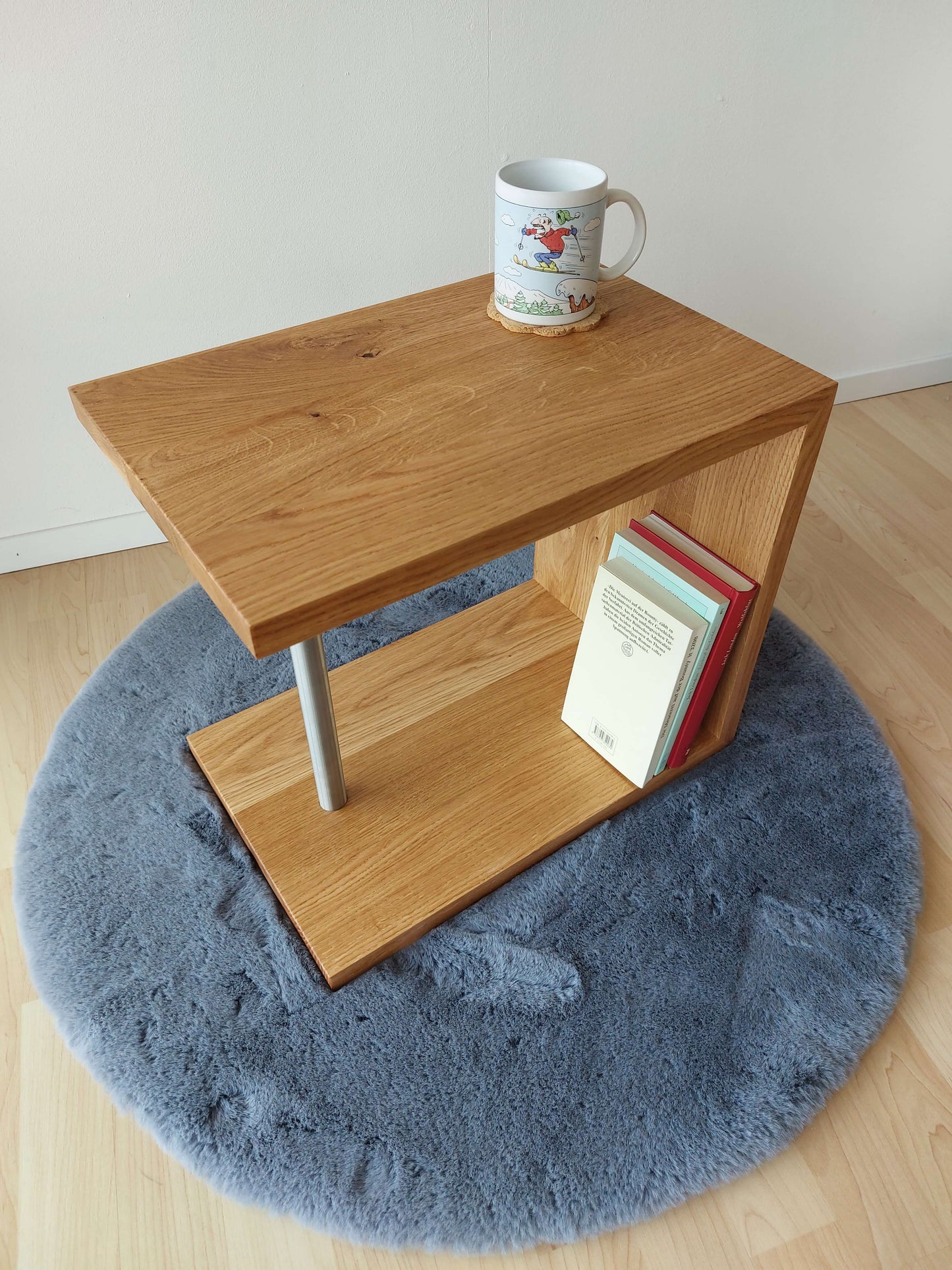 Beistelltisch Couchtisch Hocker Eiche Nachttisch Sessel Massivholz Wildeiche rustikal modernes Design Nachtkästchen Stummer Diener Praxis Wartezimmer Küche Büro Zahnarzt Wohnzimmer Schlafzimmer Holz Sitzhocker