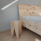 Beistelltisch Hocker Zirbe Schlafzimmer Bett Massivholzbett Arve Couchtisch Nachttisch Sitzbank Sitzhocker Stele Wohnzimmer Esszimmer Garderobe Praxis Arzt Zahnarzt Wartezimmer Büro Einrichtung