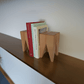 Buchstütze Backenzahn Hocker Figur Statue Massivholz Bücherregal Bücher Wohnzimmer Schlafzimmer Deko Wohnaccessoire Zahnarzt Zahn Zahnarztpraxis Büro Einrichtung