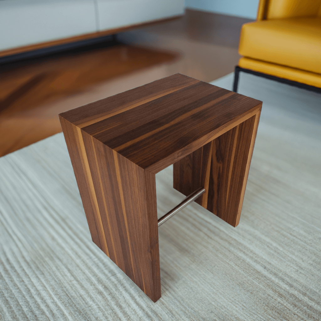 Hocker Nussbaum Design Beistelltisch Couchtisch Nachttisch Nachtkästchen - Einrichtung in Massivholz 