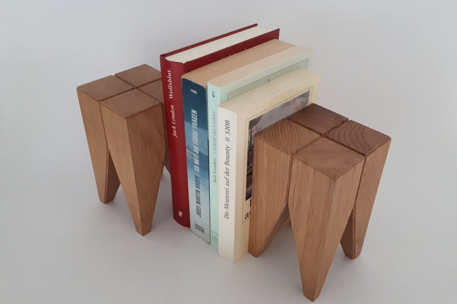 Buchstütze Statue Massivholz Design Backenzahn Hocker Miniatur Zahnhocker Figur Design Accessoire Deko Eiche Holz Geschenk 