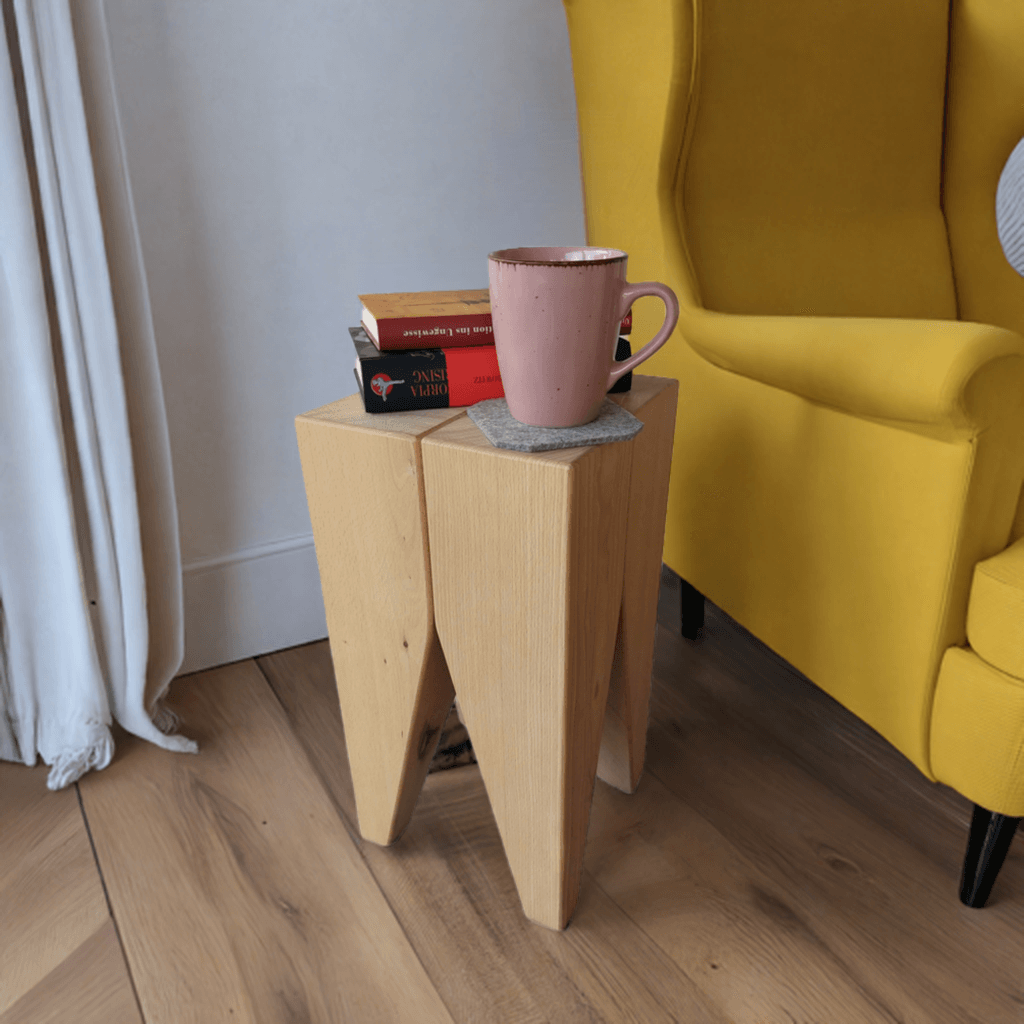 Massivholz Hocker Beistelltisch Nachttisch Sitzbank Sitzhocker Stele Wohnzimmer Schlafzimmer Küche Designer Einrichtung Zahnhocker Buche skandinavisches Design