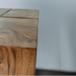 Design Hocker Beistelltisch Nachttisch Couchtisch Designer Zahnhocker Nussbaum massiv Holz Walnuss modernes Design Sitzbank rustikal Balken Coffeetable Maserung Edelholz Backenzahn Arzt Praxis Büro Zahnarzt