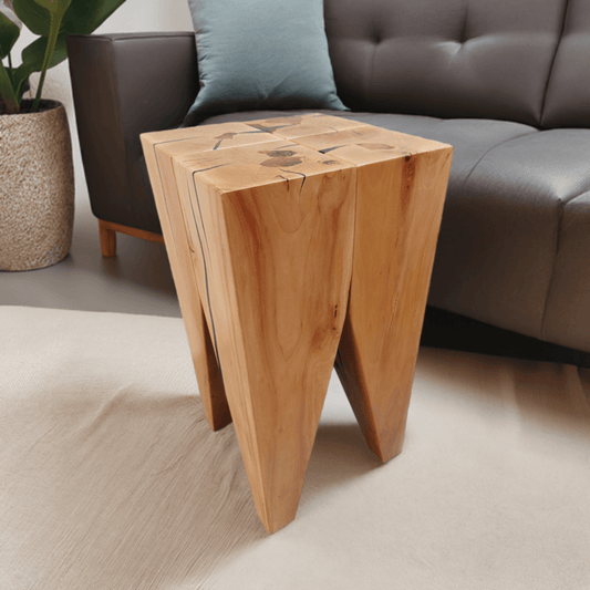 Design Hocker Birne - moderner Beistelltisch, Sitzhocker, Nachttisch und Coffeetable in Massivholz